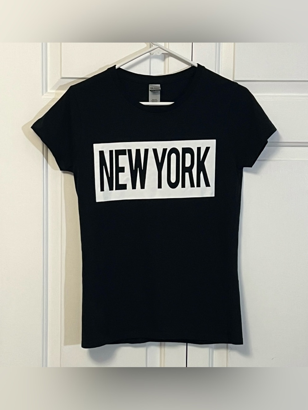Womens New York Fitted Tee 100% Cotton